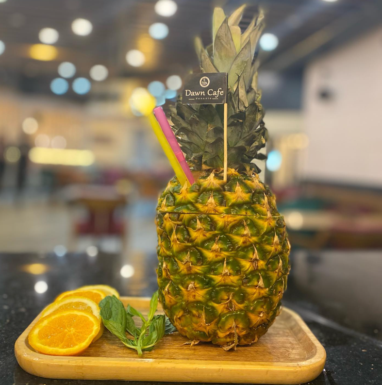 Dawn Cafe Venezia-hakkimizda